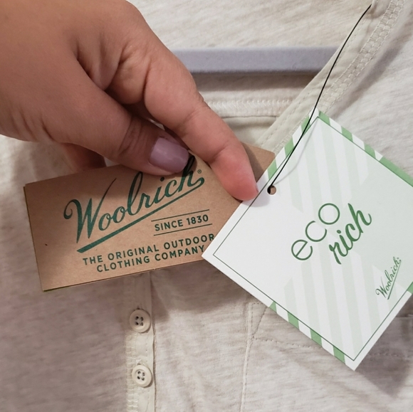 NWT Woolrich Longsleeve Size L - Picture 4 of 4